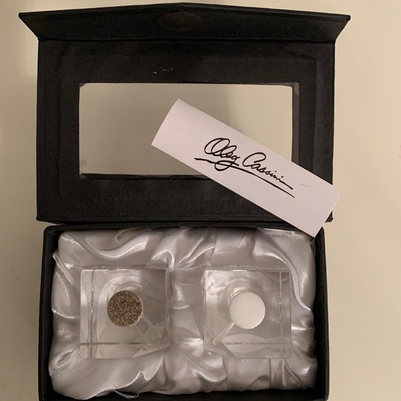OLEG CASSINI CRYSTAL S & P SHAKERS - Picture 2 of 4